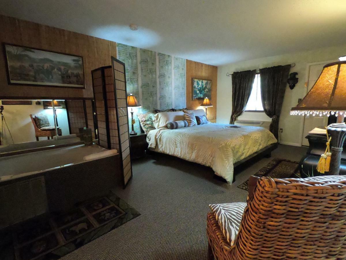 Tradewinds Lodging 유레카 스프링스 외부 사진